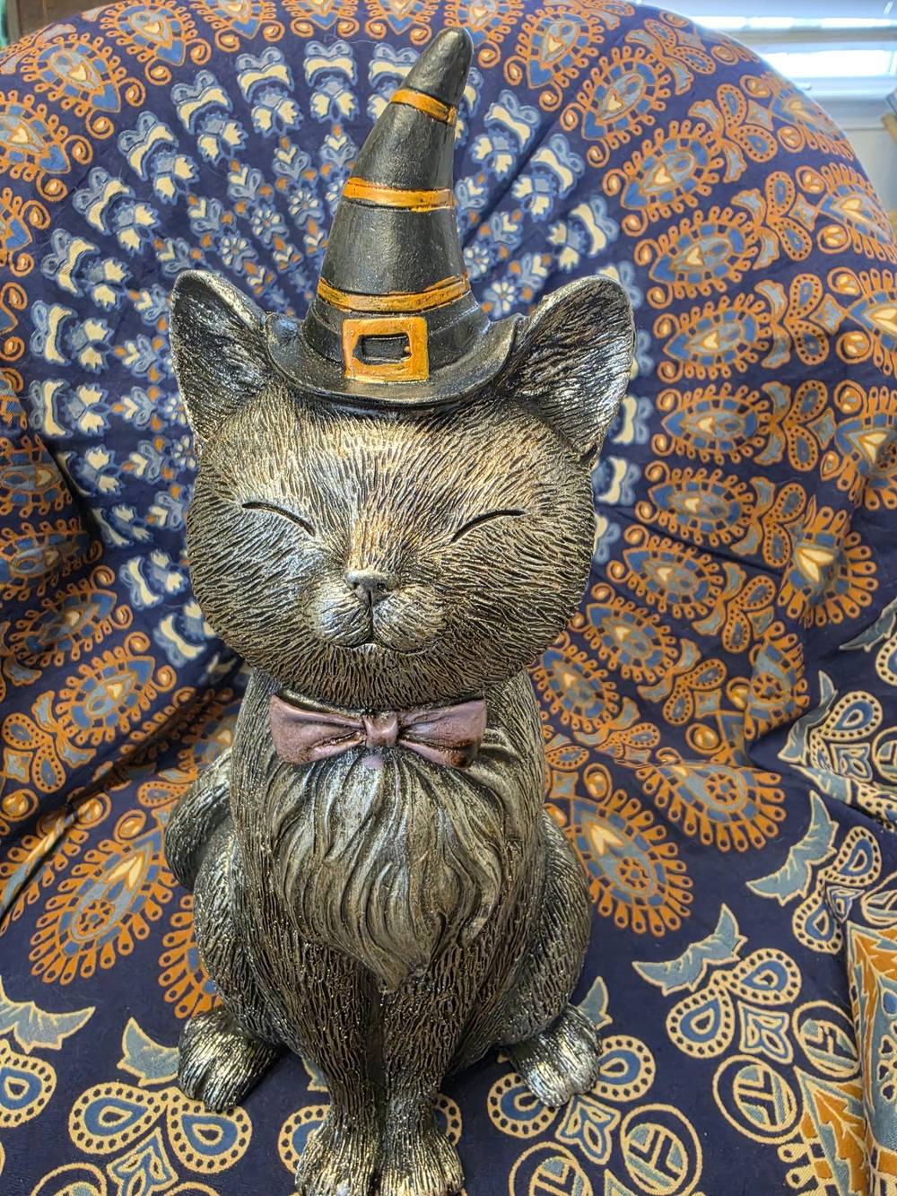 Decorative Witch Hat Cat Figurine - Halloween